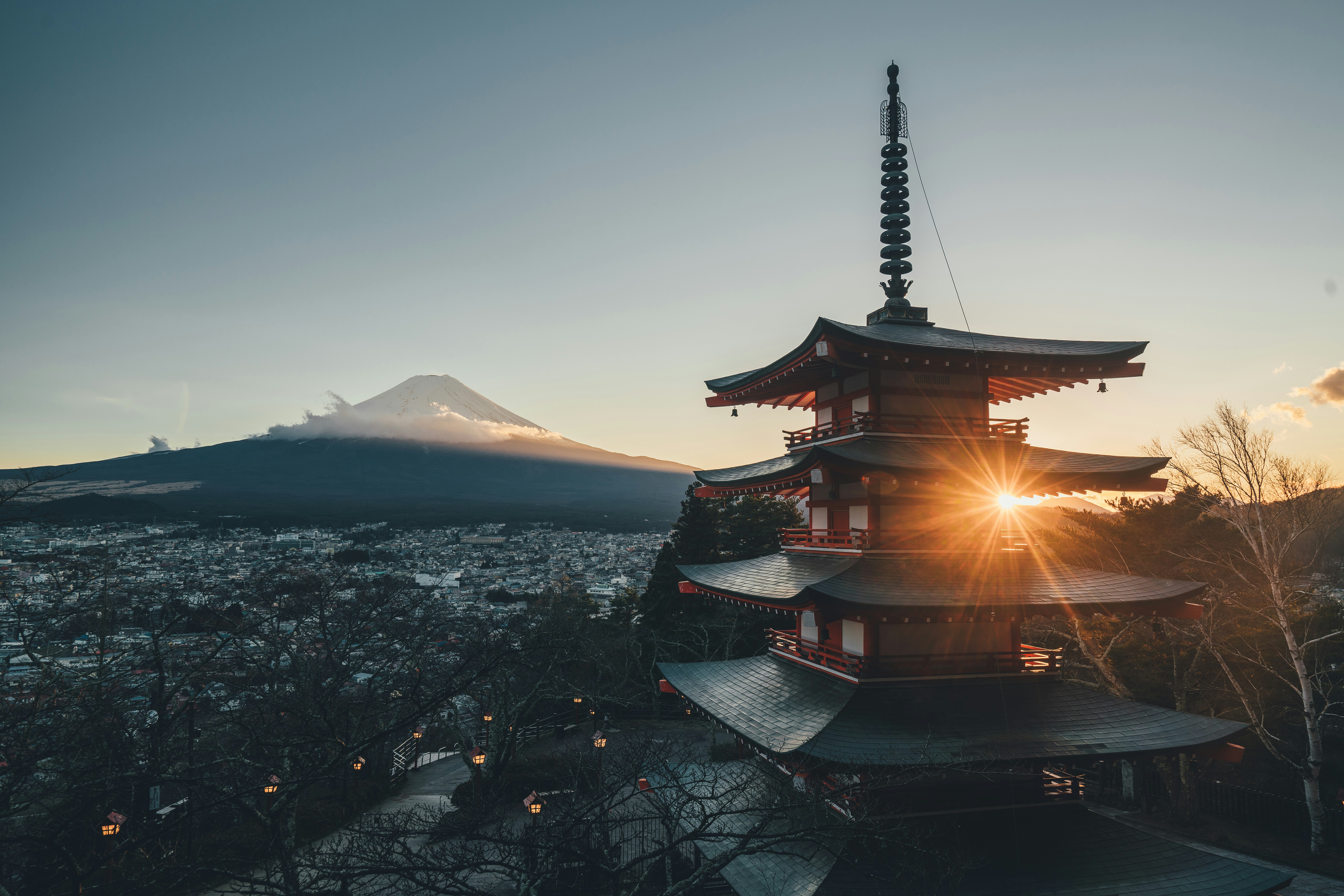 13 Unforgettable Buildings in Japan That Should Be on Your Bucket List