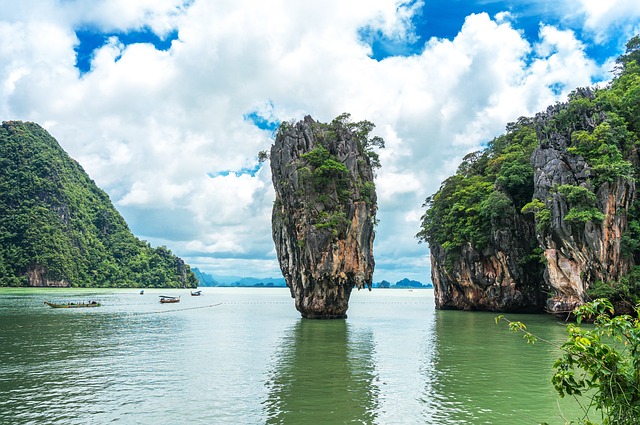 Thailand in February: Your Ultimate Trip Planner!