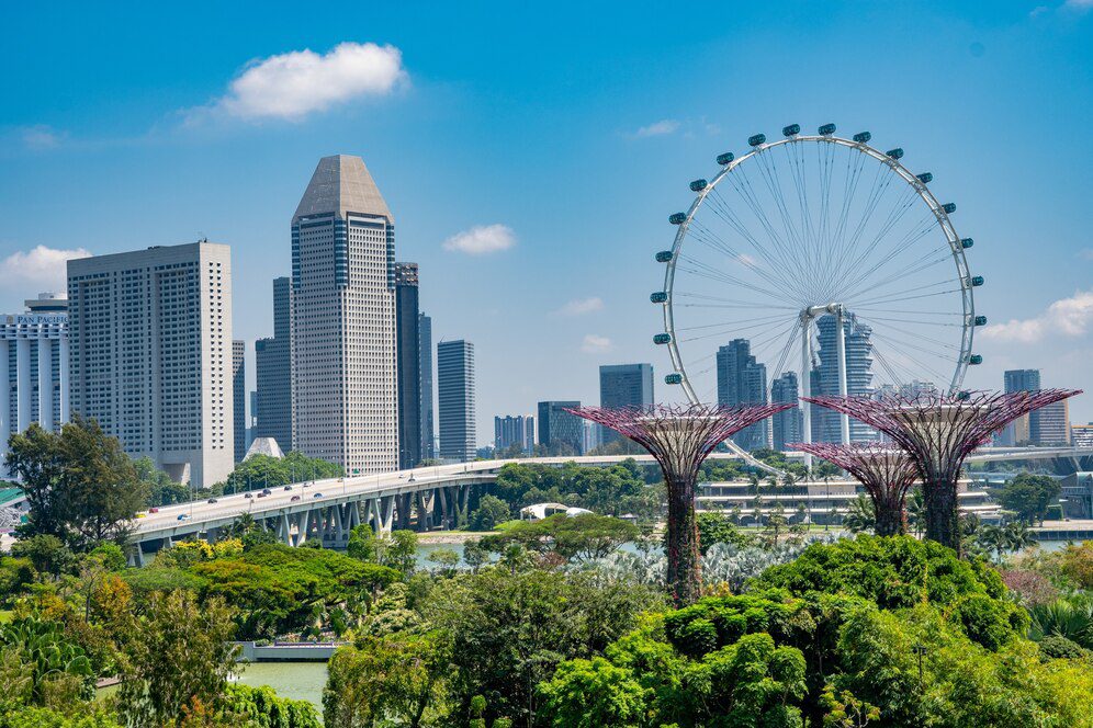 Summer in Singapore: Top Outdoor Activities & Attractions