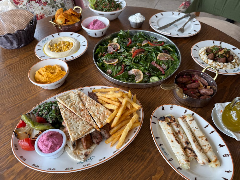 Abu Dhabi’s Famous Foods Every Traveler Must Try