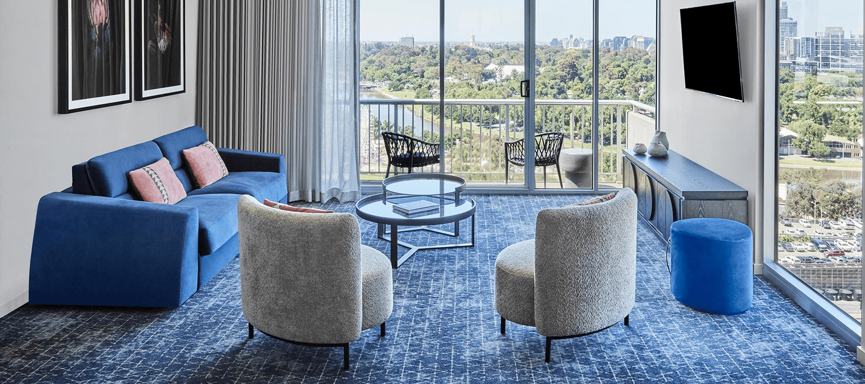 Adina Apartment Hotel