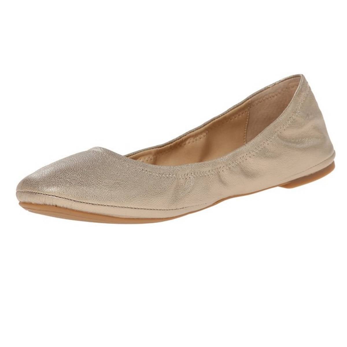 Fall Capsule Wardrobe | pinchofyum.com