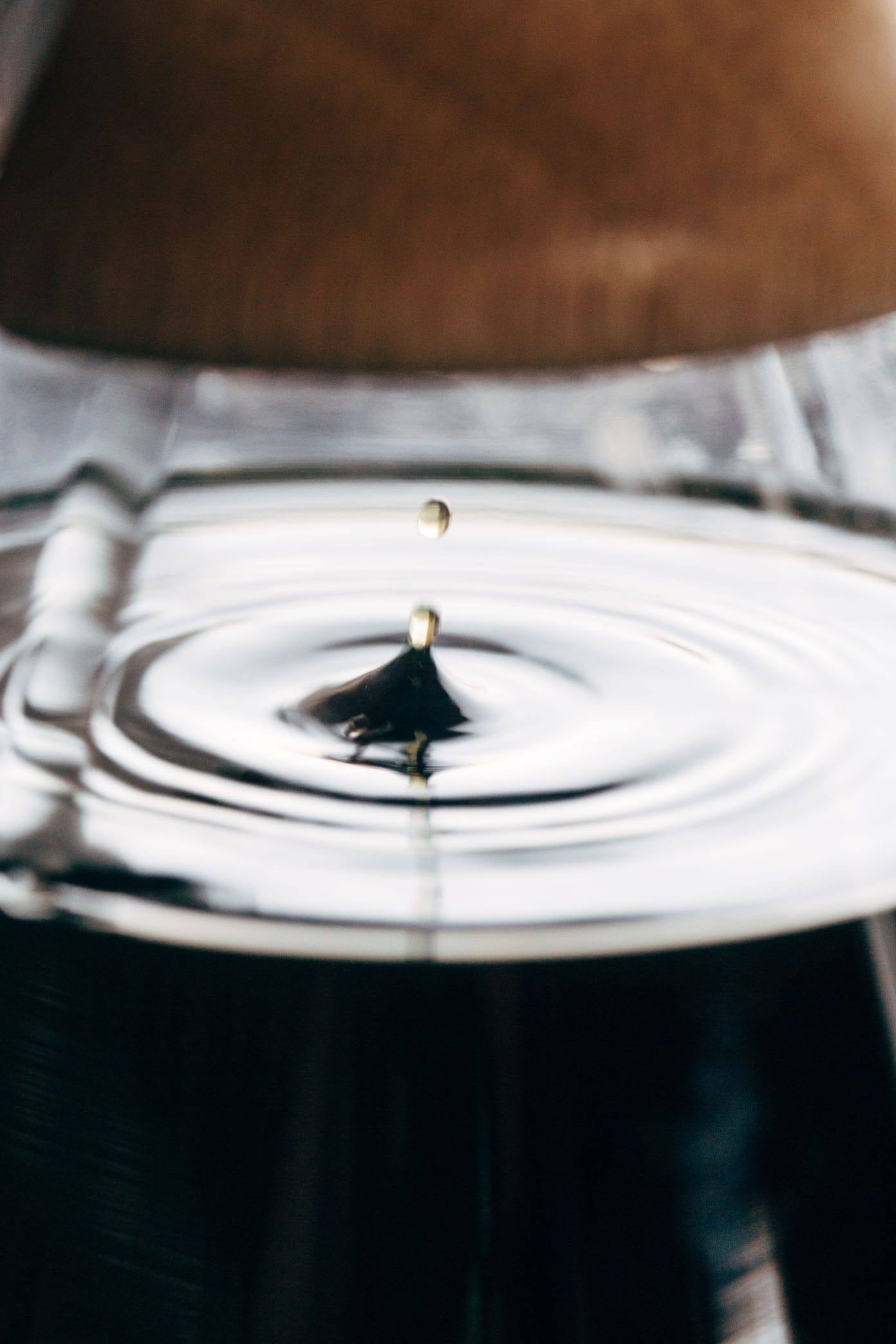 Picture of coffee being brewed in a Chemex.
