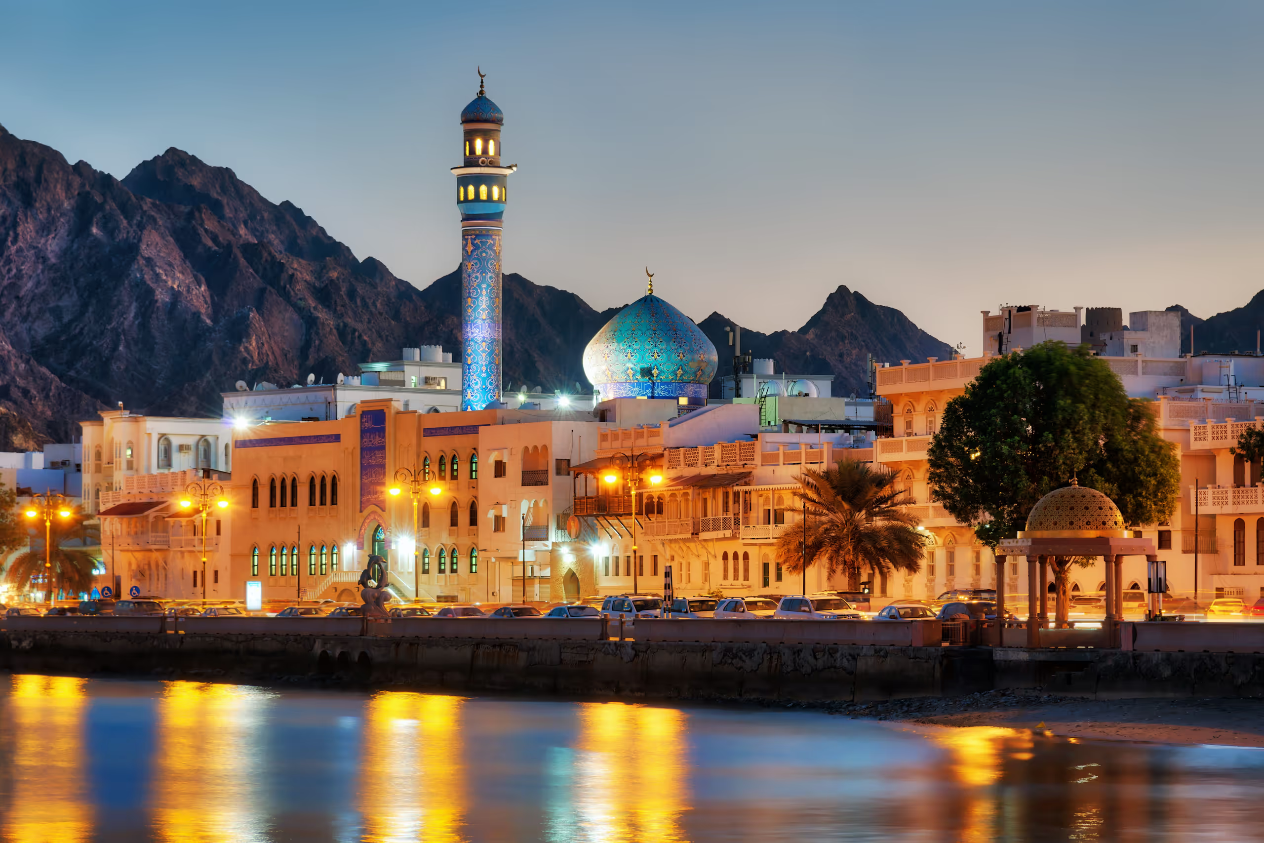 Hiking in Oman: A Complete Guide to the 11 Best Trails