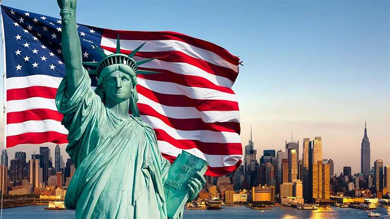 Unmissable Reasons to Visit USA This Year