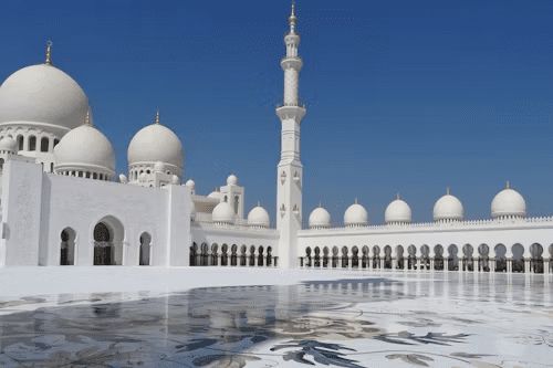 20 Compelling Reasons to Visit Abu Dhabi in 2025