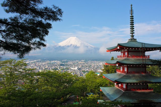 Worst Time to Visit Japan: Smart Timing Tips
