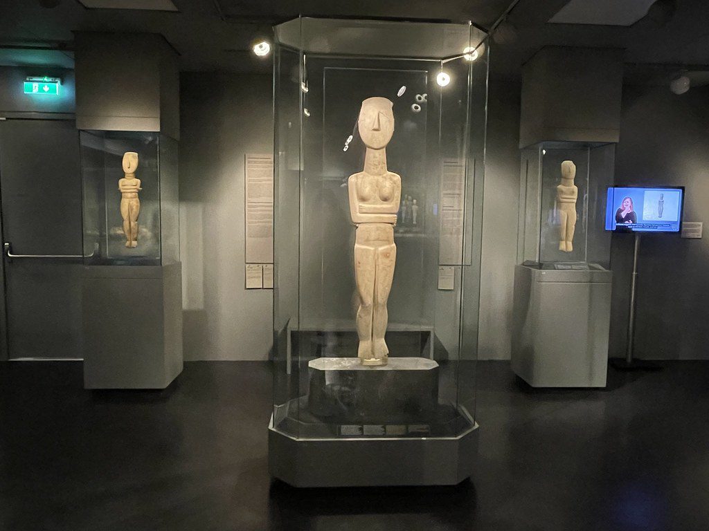 Art piece at Museum of Cycladic Art