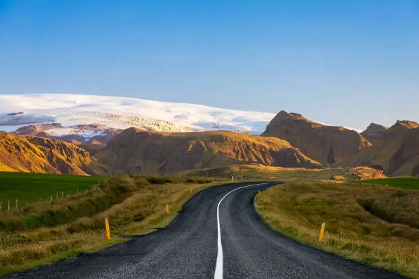 Top reasons to visit Iceland