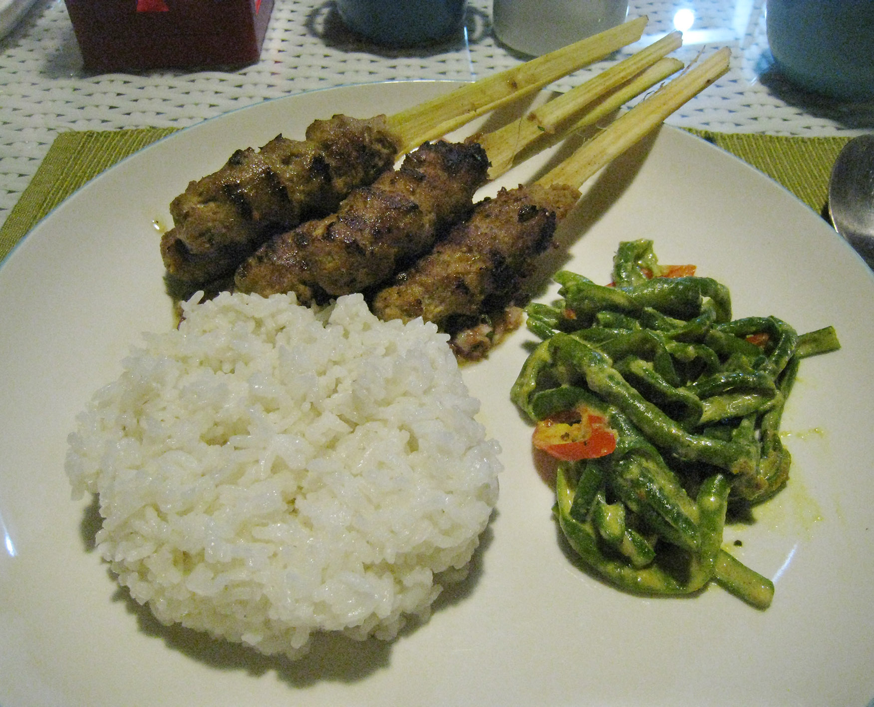 The famous Sate Lilit served with rice